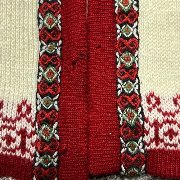 Vintage Nordstrikk White Red Nordic Wool Sweater Small - Picture 8 of 10